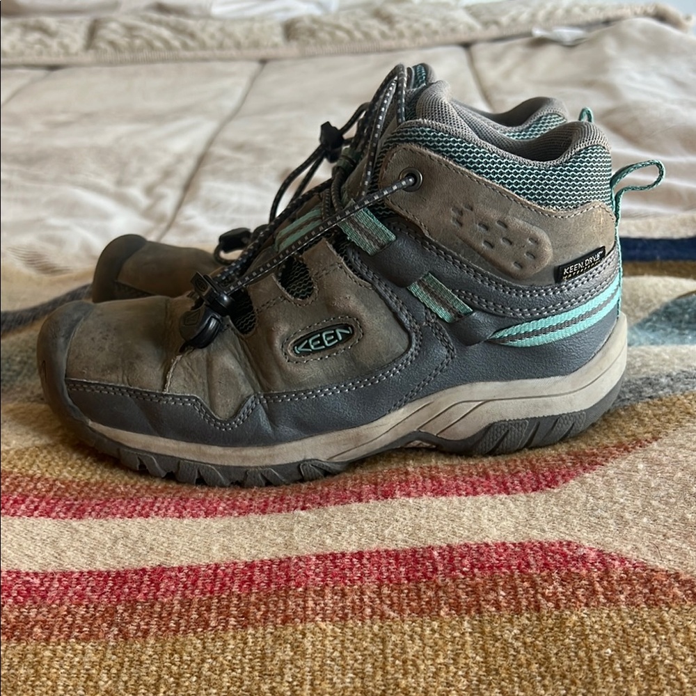 KEEN Kids' Gray and Teal Hiking Shoes